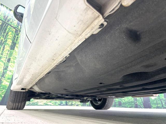 ヴェゼル ハイブリッドＺ　禁煙車　モデューロ１６インチホイール　茶内装　寒冷地仕様　ナビ　バックカメラ　衝突軽減装置　クルーズコントロール　シートヒーター　ＬＥＤヘッド　コーナーセンサー　ＥＴＣ　ルーフレール　フルセグ（23枚目）