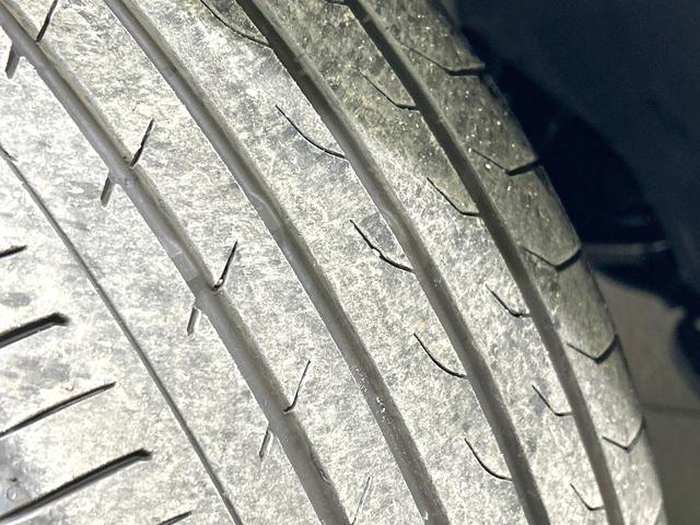 ヴェゼル ハイブリッドＺ　禁煙車　モデューロ１６インチホイール　茶内装　寒冷地仕様　ナビ　バックカメラ　衝突軽減装置　クルーズコントロール　シートヒーター　ＬＥＤヘッド　コーナーセンサー　ＥＴＣ　ルーフレール　フルセグ（61枚目）