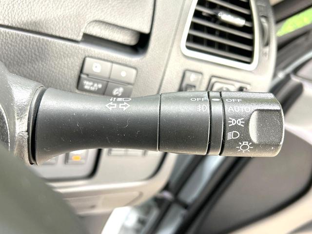 セレナ ハイウェイスターS-HVアドバンスドセーフティパック 禁煙車 後期型 純正8型ナビ 全周囲カメラ CD/DVD/フルセグ Bluetooth 衝突軽減装置 オートライト 両側電動スライドドア ドライブレコーダー ETC クルコン 純正16インチAW(40枚目)