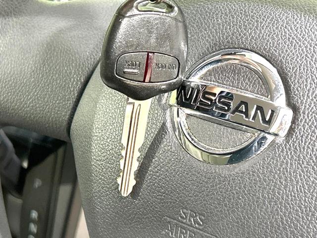 デイズ Ｓ　４ＷＤ　禁煙車　衝突軽減装置　ドラレコ　シートヒーター　電動格納ミラー　横滑防止装置　オーディオ　アイドリングストップ　キーレス　盗難防止装置　プライバシーガラス　ヘッドライトレベライザー（34枚目）