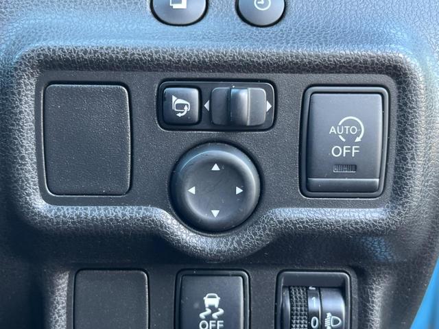 ノート メダリスト　ナビゲーション　全周囲カメラ　ＥＴＣ　インテリジェントキー　電動格納ミラー　オートエアコン　Ｂｌｕｅｔｏｏｔｈ　オートライト　ヘッドライトレベライザー　横滑り防止（35枚目）