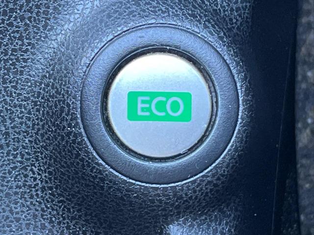 ノート メダリスト　ナビゲーション　全周囲カメラ　ＥＴＣ　インテリジェントキー　電動格納ミラー　オートエアコン　Ｂｌｕｅｔｏｏｔｈ　オートライト　ヘッドライトレベライザー　横滑り防止（38枚目）