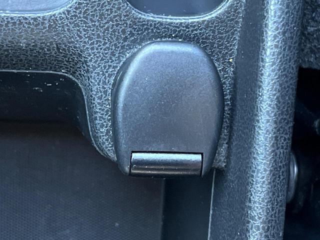 ノート メダリスト　ナビゲーション　全周囲カメラ　ＥＴＣ　インテリジェントキー　電動格納ミラー　オートエアコン　Ｂｌｕｅｔｏｏｔｈ　オートライト　ヘッドライトレベライザー　横滑り防止（40枚目）