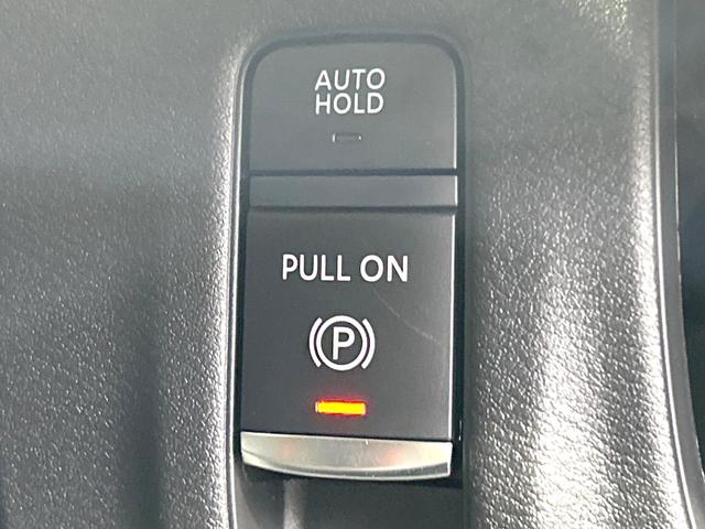 セレナ ｅ－パワー　ハイウェイスターＶ　登録済未使用車　メーカー純正１２．３型ナビ　全周囲カメラ　プロパイロット　両側電動スライドドア　衝突軽減装置　ＨＤＭＩ　シートヒーター　デジタルインナーミラー　リアオートエアコン　ＬＥＤヘッド（44枚目）