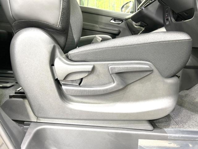 セレナ ｅ－パワー　ハイウェイスターＶ　登録済未使用車　メーカー純正１２．３型ナビ　全周囲カメラ　プロパイロット　両側電動スライドドア　衝突軽減装置　ＨＤＭＩ　シートヒーター　デジタルインナーミラー　リアオートエアコン　ＬＥＤヘッド（75枚目）