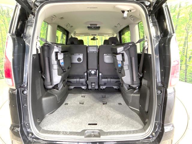 セレナ ハイウェイスターＧ　ハンズフリー　両側電動ドア　純正ＳＤナビ　後部モニター　禁煙車　バックカメラ　衝突軽減装置　８人乗　スマートキー　ＬＥＤヘッド　ＥＴＣ　純正１６インチＡＷ　オートライト　オートエアコン　リアエアコン（37枚目）