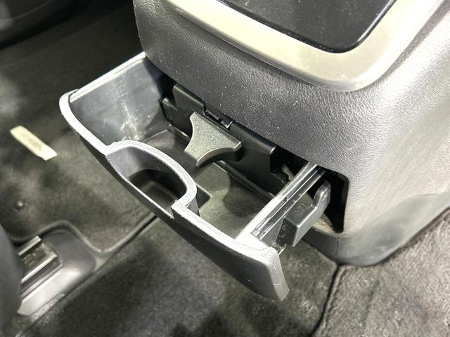 セレナ ハイウェイスターＧ　ハンズフリー　両側電動ドア　純正ＳＤナビ　後部モニター　禁煙車　バックカメラ　衝突軽減装置　８人乗　スマートキー　ＬＥＤヘッド　ＥＴＣ　純正１６インチＡＷ　オートライト　オートエアコン　リアエアコン（60枚目）