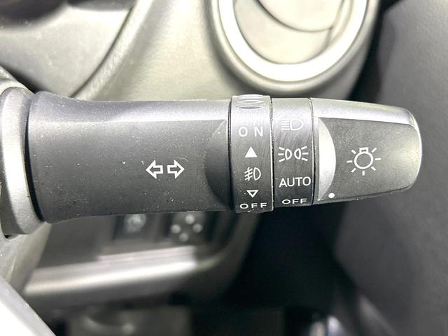 デイズ ハイウェイスター　Ｘ　禁煙車　純正ナビ　全周囲カメラ　衝突軽減装置　スマートキー　ドラレコ　オートライト　オートエアコン　ＨＩＤヘッド　純正１４インチＡＷ　革巻きステアリング　電動格納ミラー　オートマチックハイビーム（29枚目）