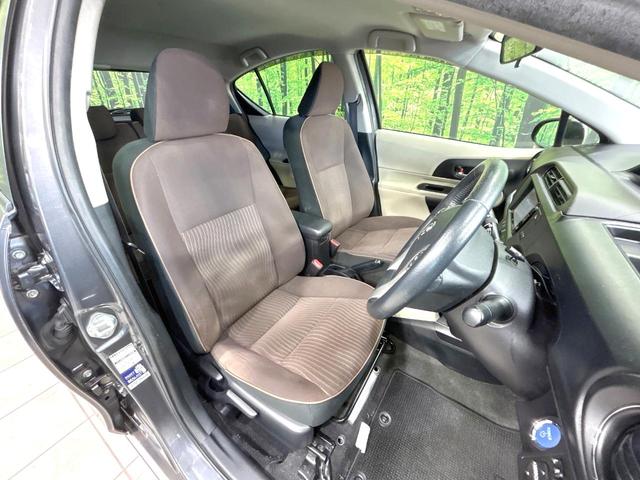 アクア G 禁煙車 SDナビ バックカメラ スマートキー ETC オートエアコン Bluetooth CD DVD再生 フルセグ 横滑り防止装置 プライバシーG 盗難防止装置 ステアリングスイッチ 電動格納ミラー(8枚目)