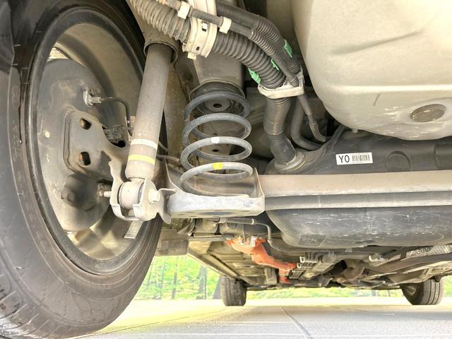 アクア G 禁煙車 SDナビ バックカメラ スマートキー ETC オートエアコン Bluetooth CD DVD再生 フルセグ 横滑り防止装置 プライバシーG 盗難防止装置 ステアリングスイッチ 電動格納ミラー(21枚目)