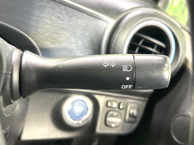 アクア G 禁煙車 SDナビ バックカメラ スマートキー ETC オートエアコン Bluetooth CD DVD再生 フルセグ 横滑り防止装置 プライバシーG 盗難防止装置 ステアリングスイッチ 電動格納ミラー(38枚目)