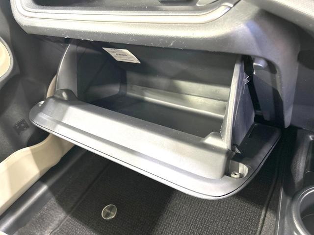 アクア G 禁煙車 SDナビ バックカメラ スマートキー ETC オートエアコン Bluetooth CD DVD再生 フルセグ 横滑り防止装置 プライバシーG 盗難防止装置 ステアリングスイッチ 電動格納ミラー(49枚目)