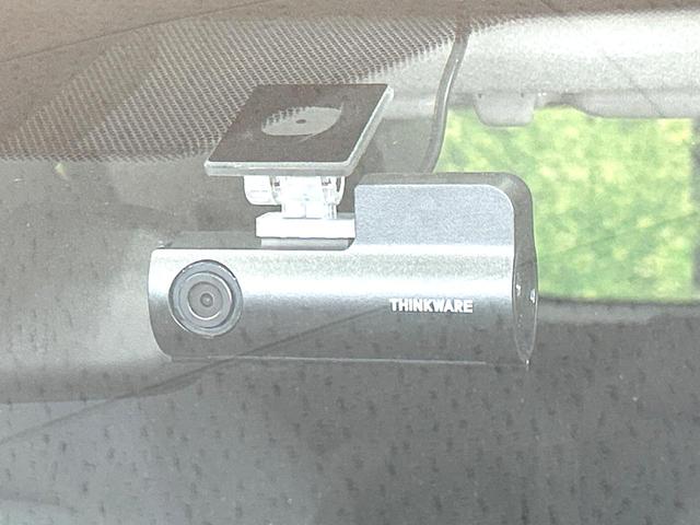 ヤリスクロス X 禁煙車 ナビ バックカメラ 衝突軽減装置 レーダクルーズ ETC ドラレコ Bluetooth再生 フルセグ オートライト オートマチックハイビーム 盗難防止装置 プライバシーガラス 電動格納ミラー(6枚目)