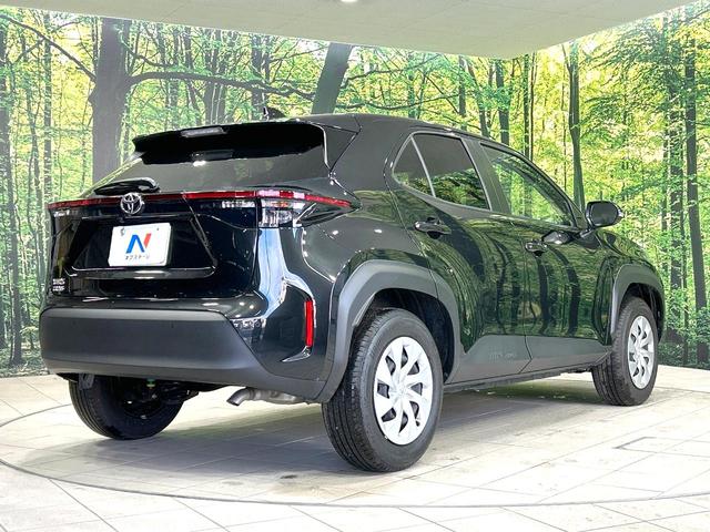 ヤリスクロス X 禁煙車 ナビ バックカメラ 衝突軽減装置 レーダクルーズ ETC ドラレコ Bluetooth再生 フルセグ オートライト オートマチックハイビーム 盗難防止装置 プライバシーガラス 電動格納ミラー(17枚目)