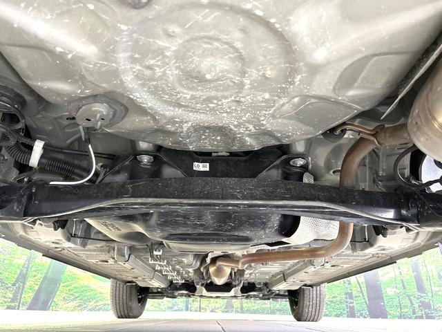 ヤリスクロス X 禁煙車 ナビ バックカメラ 衝突軽減装置 レーダクルーズ ETC ドラレコ Bluetooth再生 フルセグ オートライト オートマチックハイビーム 盗難防止装置 プライバシーガラス 電動格納ミラー(19枚目)