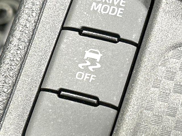 ヤリスクロス X 禁煙車 ナビ バックカメラ 衝突軽減装置 レーダクルーズ ETC ドラレコ Bluetooth再生 フルセグ オートライト オートマチックハイビーム 盗難防止装置 プライバシーガラス 電動格納ミラー(46枚目)