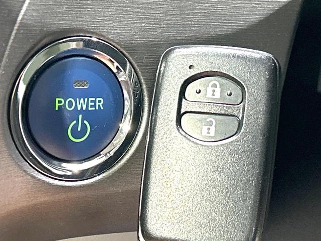 プリウス G 後期 純正ナビ バックカメラ パワーシート Bluetooth/CD/DVD再生 フルセグ ハーフレザーシート ドラレコ スマートキー HIDヘッド ETC クルコン オートエアコン オートライト(5枚目)