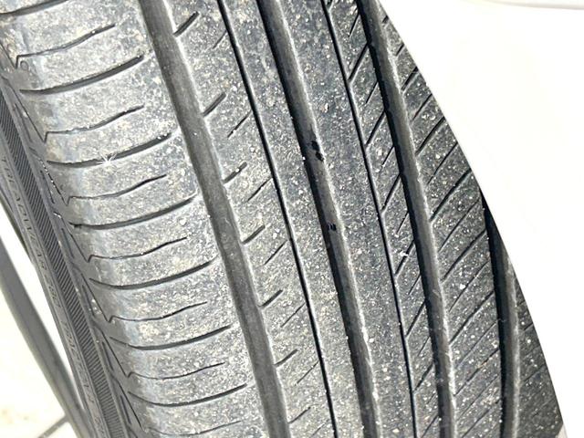 プリウス G 後期 純正ナビ バックカメラ パワーシート Bluetooth/CD/DVD再生 フルセグ ハーフレザーシート ドラレコ スマートキー HIDヘッド ETC クルコン オートエアコン オートライト(59枚目)