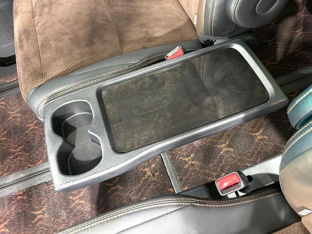 アルファード 240S タイプゴールドII 後期型 禁煙車 サンルーフ BIG-X10型ナビ 後席モニター 両側電動スライドドア Bluetooth接続 ETC バックカメラ ハーフレザーシート コーナーセンサー スマートキー HIDヘッド(36枚目)