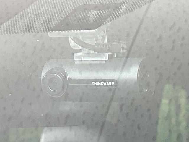 ヴォクシー ハイブリッドS-Z 禁煙車 純正10.5型ナビ フルセグ バックカメラ 衝突被害軽減装置 レーダークルーズ 両側電動ドア ハーフレザーシート ドラレコ クリアランスソナー LEDヘッド ETC2.0 純正17インチAW(7枚目)