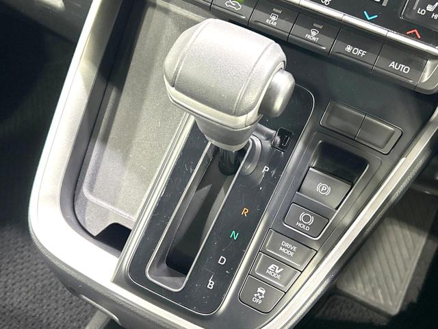 ヴォクシー ハイブリッドS-Z 禁煙車 純正10.5型ナビ フルセグ バックカメラ 衝突被害軽減装置 レーダークルーズ 両側電動ドア ハーフレザーシート ドラレコ クリアランスソナー LEDヘッド ETC2.0 純正17インチAW(24枚目)