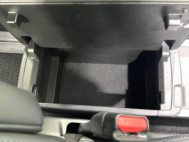 ヴォクシー ハイブリッドS-Z 禁煙車 純正10.5型ナビ フルセグ バックカメラ 衝突被害軽減装置 レーダークルーズ 両側電動ドア ハーフレザーシート ドラレコ クリアランスソナー LEDヘッド ETC2.0 純正17インチAW(66枚目)