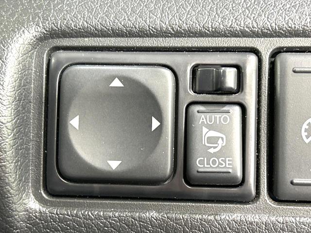 シルフィ Ｓ　ツーリング　禁煙車　ＳＤナビ　Ｂｌｕｅｔｏｏｔｈ　バックカメラ　ドラレコ　スマートキー　ＨＩＤヘッド　オートライト　デュアルエアコン　革巻きステアリング　ＣＤ　ＤＶＤ再生　フルセグ　横滑り防止装置　電動格納ミラー（31枚目）