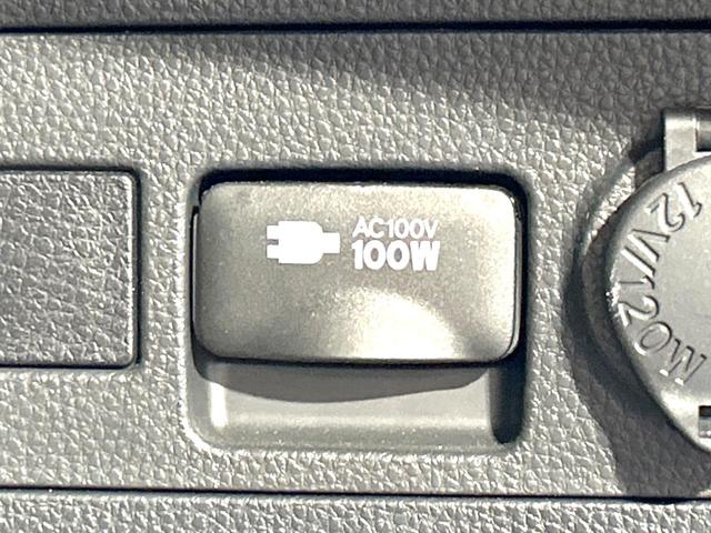 RAV4 G 4WD 禁煙車 9型ナビ付ディスプレイオーディオ 全周囲カメラ 寒冷地仕様 AC100V 衝突軽減装置 レーダークルーズ ステアリングヒーター パワーバックドア LEDヘッド オートライト(6枚目)