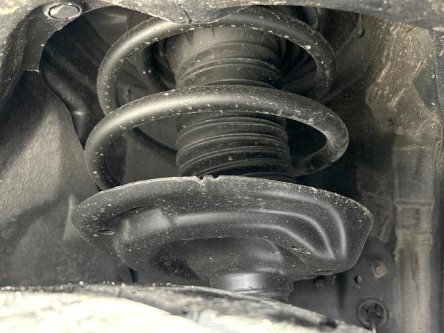 RAV4 G 4WD 禁煙車 9型ナビ付ディスプレイオーディオ 全周囲カメラ 寒冷地仕様 AC100V 衝突軽減装置 レーダークルーズ ステアリングヒーター パワーバックドア LEDヘッド オートライト(20枚目)