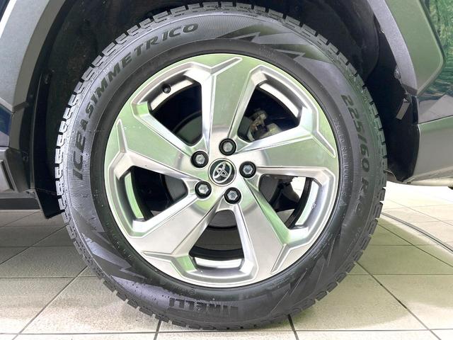 RAV4 G 4WD 禁煙車 9型ナビ付ディスプレイオーディオ 全周囲カメラ 寒冷地仕様 AC100V 衝突軽減装置 レーダークルーズ ステアリングヒーター パワーバックドア LEDヘッド オートライト(36枚目)