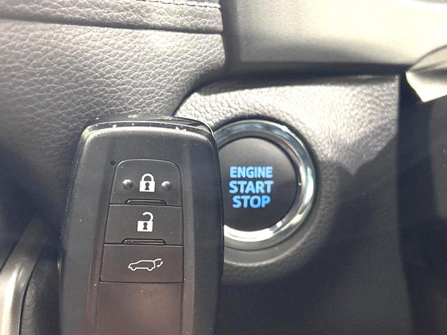 RAV4 G 4WD 禁煙車 9型ナビ付ディスプレイオーディオ 全周囲カメラ 寒冷地仕様 AC100V 衝突軽減装置 レーダークルーズ ステアリングヒーター パワーバックドア LEDヘッド オートライト(65枚目)