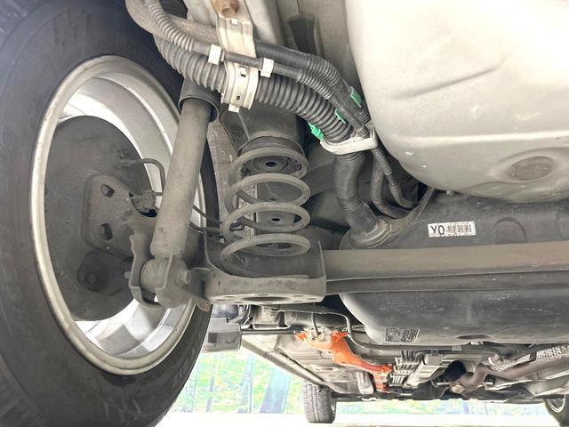 アクア Ｇ　禁煙車　ＳＤナビ　スマートキー　オートライト　オートエアコン　フルセグ　純正１５インチＡＷ　革巻きステアリング　プライバシーガラス　盗難防止装置　電動格納ミラー　ＤＶＤ／ＣＤ再生　横滑防止装置（23枚目）