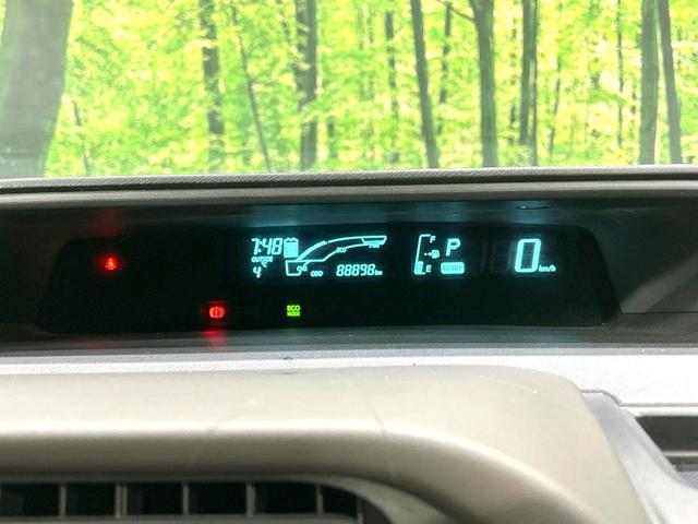 アクア Ｇ　禁煙車　ＳＤナビ　スマートキー　オートライト　オートエアコン　フルセグ　純正１５インチＡＷ　革巻きステアリング　プライバシーガラス　盗難防止装置　電動格納ミラー　ＤＶＤ／ＣＤ再生　横滑防止装置（25枚目）