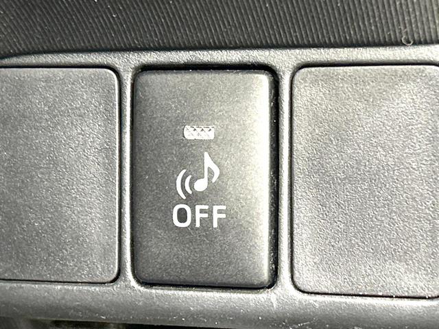 アクア Ｇ　禁煙車　ＳＤナビ　スマートキー　オートライト　オートエアコン　フルセグ　純正１５インチＡＷ　革巻きステアリング　プライバシーガラス　盗難防止装置　電動格納ミラー　ＤＶＤ／ＣＤ再生　横滑防止装置（30枚目）