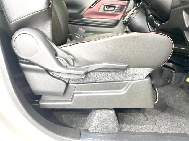 スペーシアカスタム ハイブリッドXS 届出済未使用車 両側電動ドア 衝突軽減装置 ハーフレザーシート コーナーセンサー スマートキー LEDヘッド 純正15インチAW オートハイビーム 車線逸脱警報 オートライト オートエアコン HUD(37枚目)