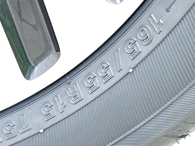 スペーシアカスタム ハイブリッドXS 届出済未使用車 両側電動ドア 衝突軽減装置 ハーフレザーシート コーナーセンサー スマートキー LEDヘッド 純正15インチAW オートハイビーム 車線逸脱警報 オートライト オートエアコン HUD(68枚目)