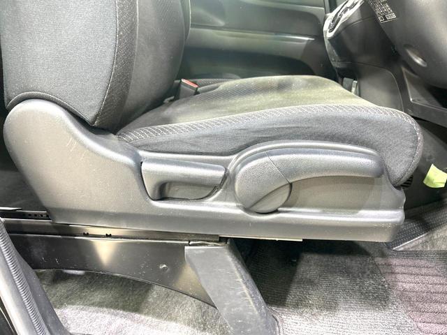 N-BOX G SSパッケージ 純正ナビ バックカメラ 両側電動スライドドア 衝突軽減装置 Bluetooth再生 スマートキー オートエアコン プライバシーガラス 電動格納ミラー アイドリングストップ ヘッドライトレベライザー(47枚目)