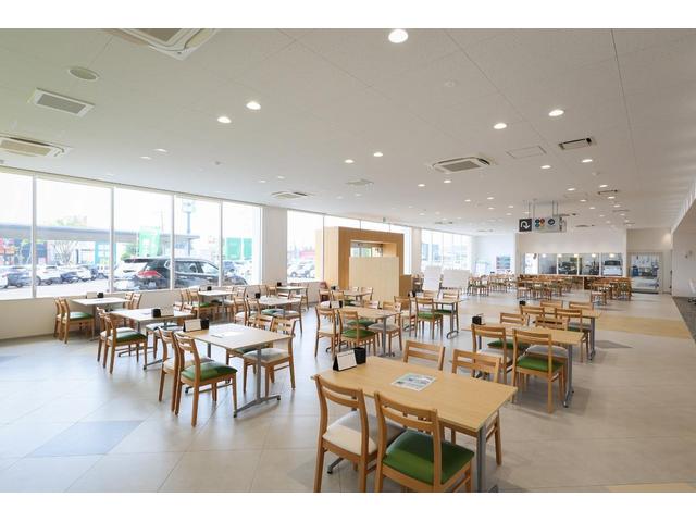 N-BOX G SSパッケージ 純正ナビ バックカメラ 両側電動スライドドア 衝突軽減装置 Bluetooth再生 スマートキー オートエアコン プライバシーガラス 電動格納ミラー アイドリングストップ ヘッドライトレベライザー(72枚目)