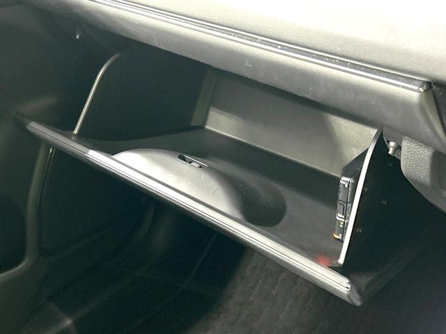 ヴェゼル e:HEV Z 禁煙車 純正9型ナビ バックカメラ 寒冷地仕様 衝突被害軽減装置 電動リアゲート ドラレコ コーナーセンサー スマートキー LEDヘッド ETC2.0 オートマチックハイビーム 車線逸脱警報 フルセグ(59枚目)