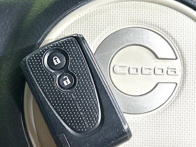 ミラココア ココアＸ　禁煙車　純正ナビ　バックカメラ　ＥＴＣ　オートエアコン　ＣＤ　地デジ　ヘッドライトレベライザー　電動格納ミラー　メッキバンパーコーナーモール　メッキ加飾付無塗装横桟フロントグリル（6枚目）