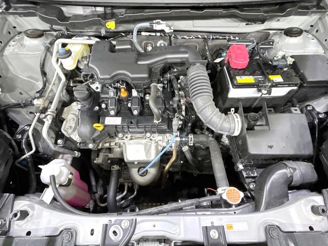 ライズ Ｚ　バックカメラ　衝突被害軽減システム　レーダークルーズ　禁煙車　ドラレコ　コーナーセンサー　スマートキー　ＬＥＤヘッド　純正１７インチアルミ　オートハイビーム　車線逸脱警報　オートライト（18枚目）