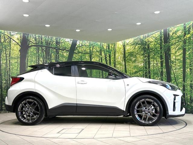 C-HR S GRスポーツ 後期型 純正ディスプレイオーディオ バックカメラ 100V電源 衝突被害軽減システム レーダークルーズ ハーフレザーシート スマートキー LEDヘッド ETC 純正19インチアルミ オートハイビーム(62枚目)