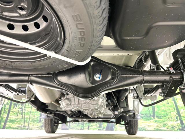 キャリイトラック ＫＣエアコン・パワステ農繁仕様　４ＷＤ　届出済未使用車　キーレス　アイドリングストップ　横滑防止装置　オートライト　ヘッドライトレベライザー（17枚目）