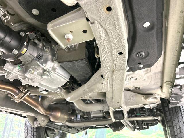 ジムニーシエラ JC 4WD 衝突軽減装置 シートヒーター 禁煙車 スマートキー LEDヘッド クルコン 純正15インチAW オートハイビーム オートライト オートエアコン Bluetooth再生 ダウンヒルアシスト(23枚目)