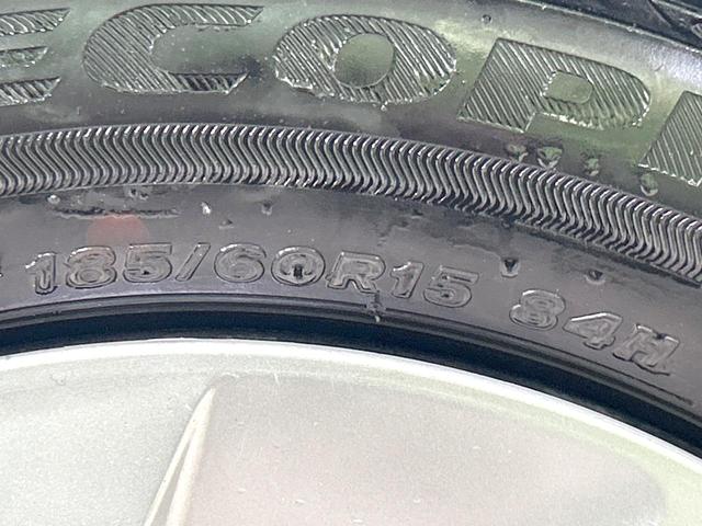 アクア Ｓスタイルブラック　後期型　純正ＳＤナビ　バックカメラ　寒冷地仕様　セーフティセンス　禁煙車　クリアランスソナー　スマートキー　ＥＴＣ　オートライト　オートエアコン　オートハイビーム　プライバシーガラス　電動格納ミラー（49枚目）