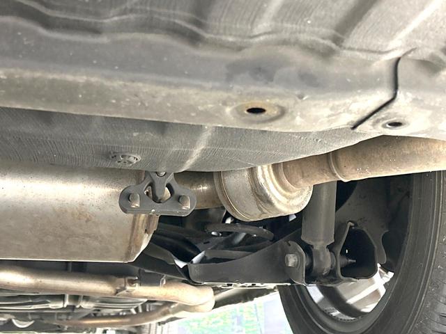 オデッセイハイブリッド ｅ：ＨＥＶアブソルート・ＥＸ　純正１０型ナビ　両側電動ドア　全周囲カメラ　１００Ｖ電源　ＨＤＭＩ　ホンダセンシング　禁煙車　電動リアゲート　ハーフレザー　ドラレコ　コーナーセンサー　シートヒーター　ＬＥＤヘッド　ＥＴＣ２．０（23枚目）