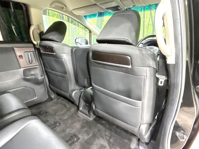 オデッセイハイブリッド ｅ：ＨＥＶアブソルート・ＥＸ　純正１０型ナビ　両側電動ドア　全周囲カメラ　１００Ｖ電源　ＨＤＭＩ　ホンダセンシング　禁煙車　電動リアゲート　ハーフレザー　ドラレコ　コーナーセンサー　シートヒーター　ＬＥＤヘッド　ＥＴＣ２．０（47枚目）