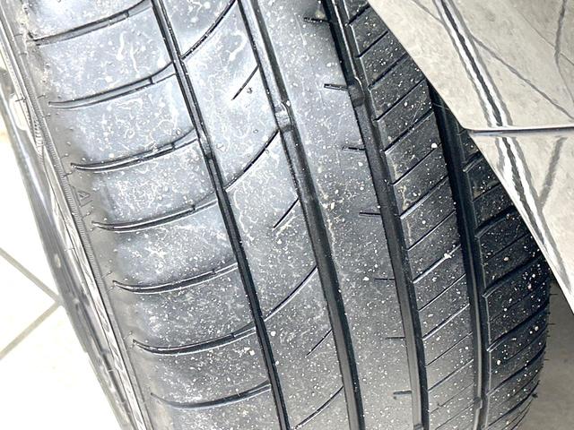 オデッセイハイブリッド ｅ：ＨＥＶアブソルート・ＥＸ　純正１０型ナビ　両側電動ドア　全周囲カメラ　１００Ｖ電源　ＨＤＭＩ　ホンダセンシング　禁煙車　電動リアゲート　ハーフレザー　ドラレコ　コーナーセンサー　シートヒーター　ＬＥＤヘッド　ＥＴＣ２．０（78枚目）