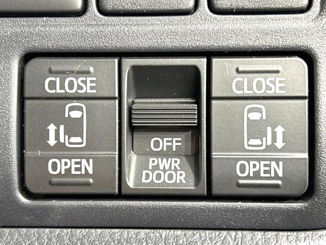 ヴォクシー ＺＳ　煌ＩＩＩ　後期型　モデリスタエアロ　両側電動ドア　純正９型ナビ　バックカメラ　セーフティセンス　ハーフレザー　クリアランスソナー　リアオートエアコン　ＬＥＤヘッド　ＥＴＣ　クルコン　純正１６インチＡＷ　フルセグ（4枚目）