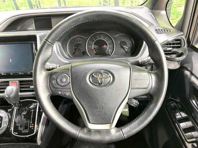 ヴォクシー ＺＳ　煌ＩＩＩ　後期型　モデリスタエアロ　両側電動ドア　純正９型ナビ　バックカメラ　セーフティセンス　ハーフレザー　クリアランスソナー　リアオートエアコン　ＬＥＤヘッド　ＥＴＣ　クルコン　純正１６インチＡＷ　フルセグ（12枚目）